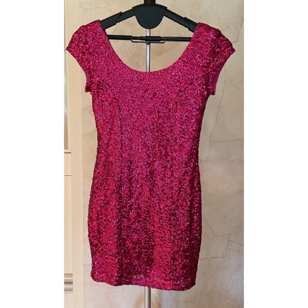H&M Hot Pink Sequin Dress - size 6